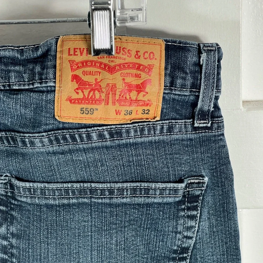 Levis 559 Relaxed Straight Leg Jeans Mens 36x32 Medium Wash Blue Denim 1813
